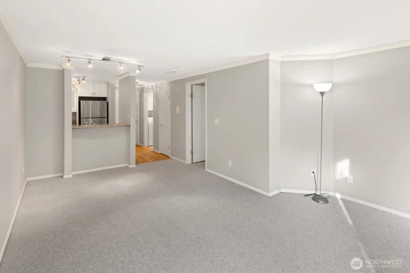Property photo for 2244 13th Avenue W #407, Seattle photo 18