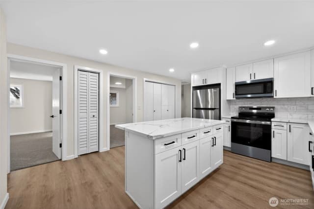 Property photo for 17843 110th Avenue Se, Renton photo 5