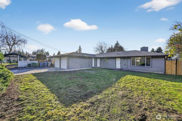 Property photo for 17843 110th Avenue Se, Renton photo 2
