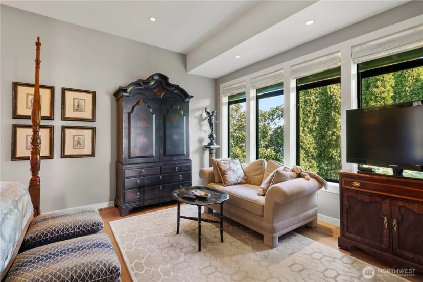 Property photo for 1640 Magnolia Boulevard W, Seattle photo 16