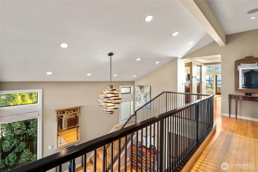 Property photo for 1640 Magnolia Boulevard W, Seattle photo 19