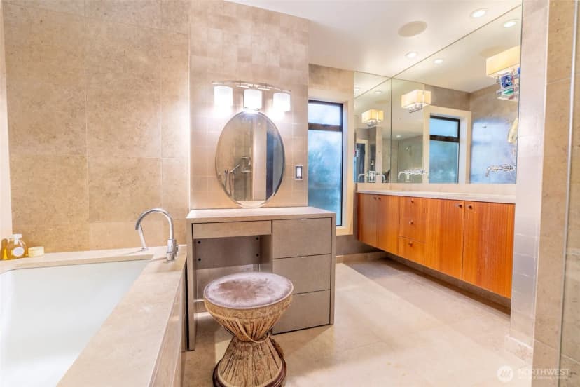 Property photo for 1640 Magnolia Boulevard W, Seattle photo 18