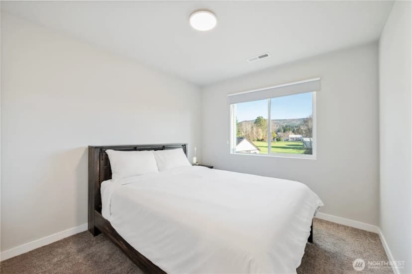 Property photo for 109 Hill Drive, Cathlamet photo 22