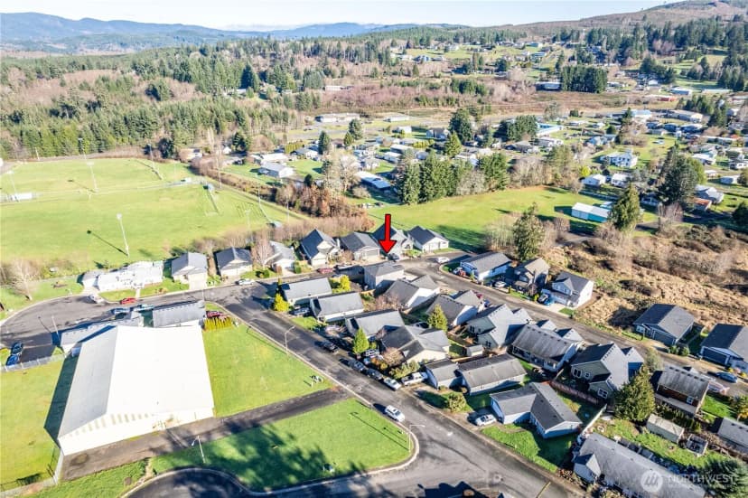 Property photo for 109 Hill Drive, Cathlamet photo 32