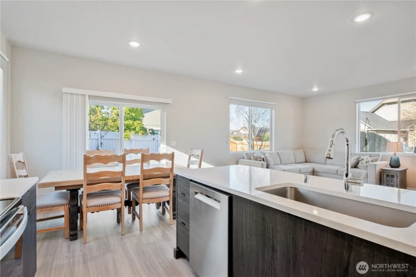 Property photo for 109 Hill Drive, Cathlamet photo 16