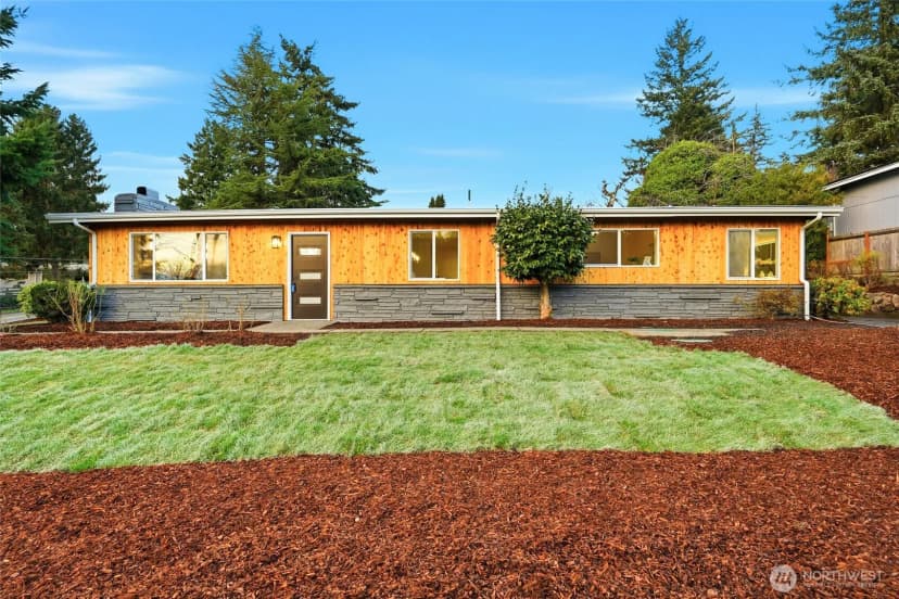 Property photo for 12832 84th Avenue S, Renton