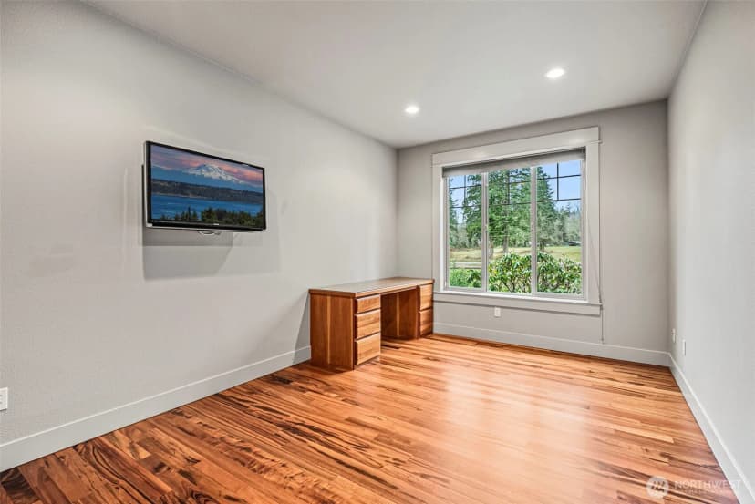 Property photo for 23811 128th Avenue E, Graham photo 16