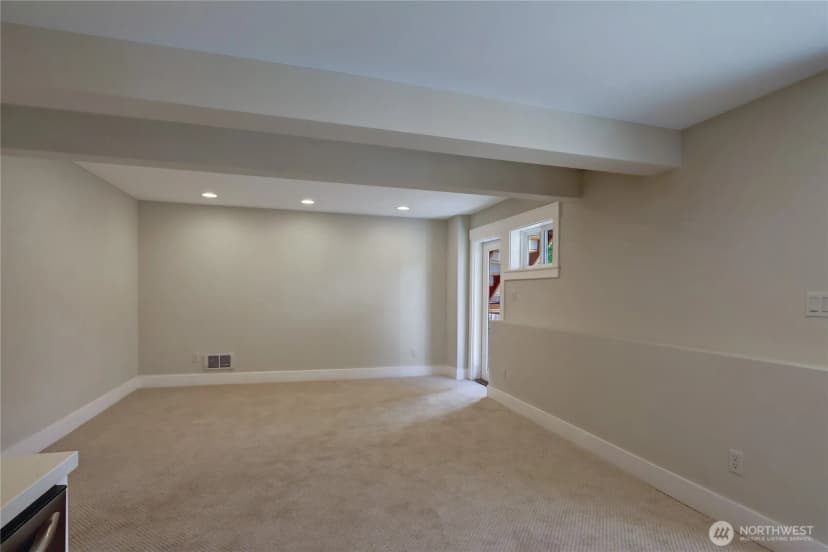 Property photo for 1611 10th Avenue W #1, Seattle photo 30