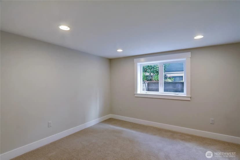 Property photo for 1611 10th Avenue W #1, Seattle photo 31