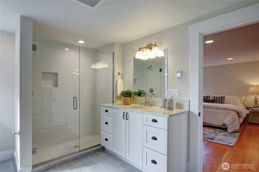 Property photo for 1611 10th Avenue W #1, Seattle photo 20