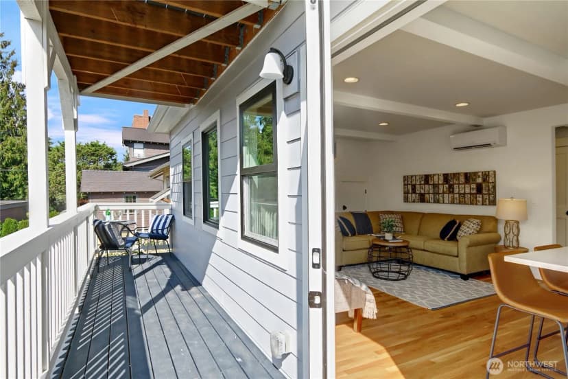Property photo for 1611 10th Avenue W #1, Seattle photo 13