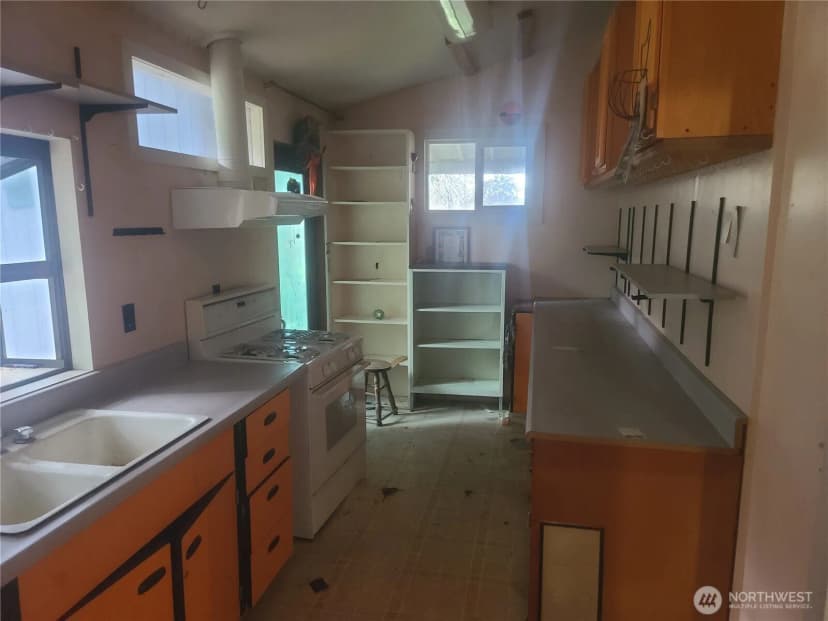 Property photo for 35618 16th Avenue Ct S #s, Roy photo 32