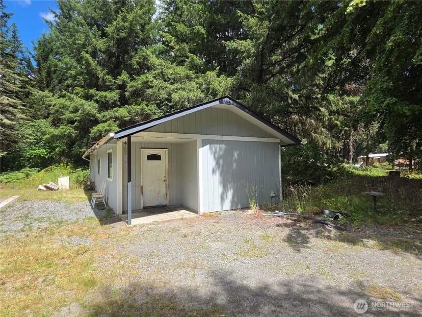 Property photo for 35618 16th Avenue Ct S #s, Roy photo 22