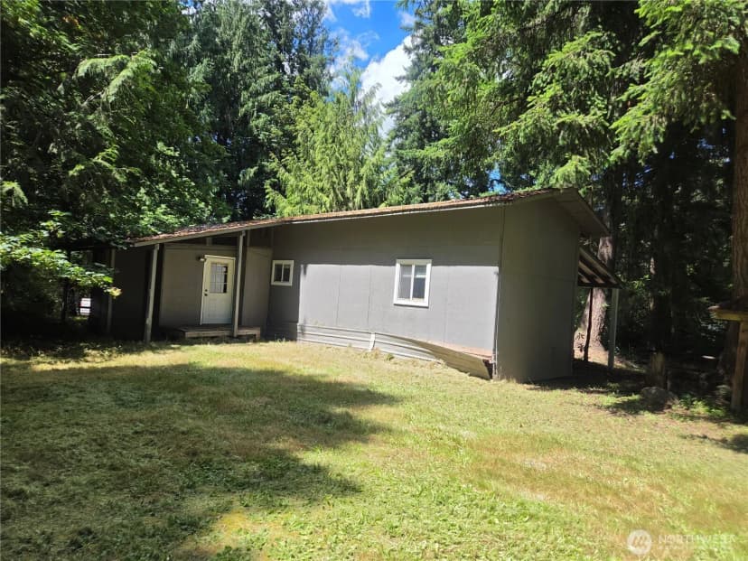 Property photo for 35618 16th Avenue Ct S #s, Roy photo 12
