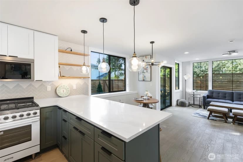 Property photo for 10717 2nd Avenue Nw, Seattle photo 11