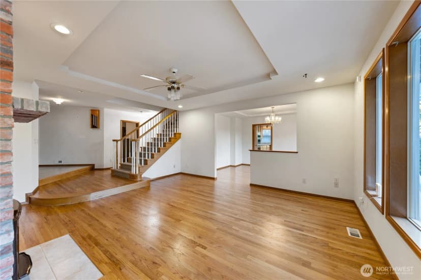 Property photo for 2115 Fairway Lane, Oak Harbor photo 12