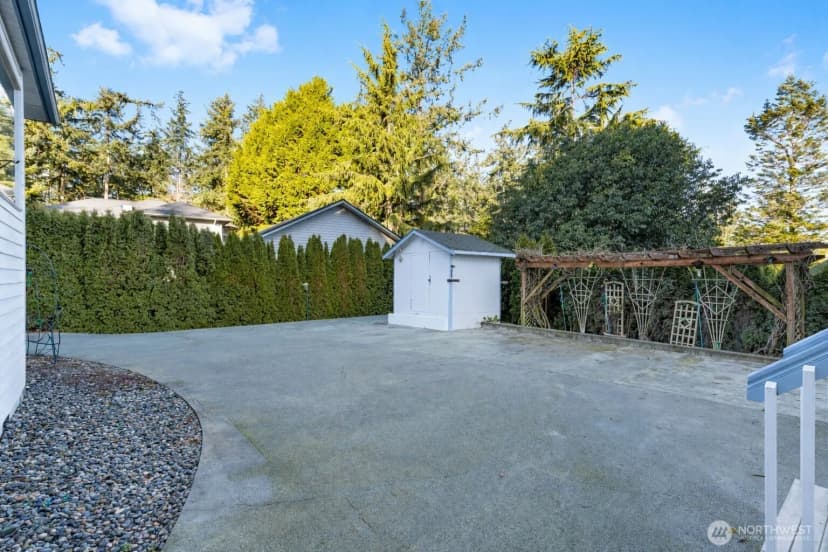 Property photo for 2115 Fairway Lane, Oak Harbor photo 39
