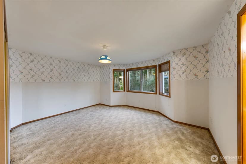 Property photo for 2115 Fairway Lane, Oak Harbor photo 29