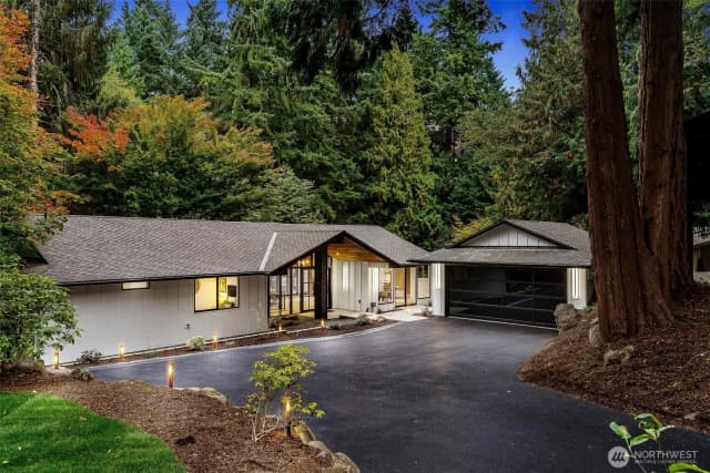 Property photo for 4278 137th Avenue Ne, Bellevue