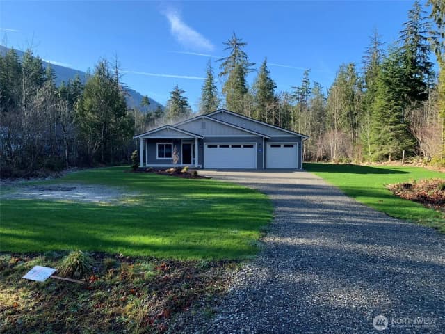 Property photo for 8684 Trillium Lane, Concrete