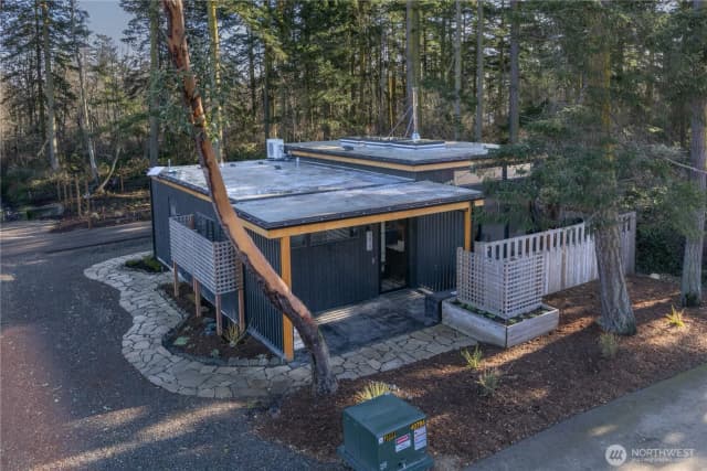 Property photo for 2475 15th Street, Port Townsend photo 4