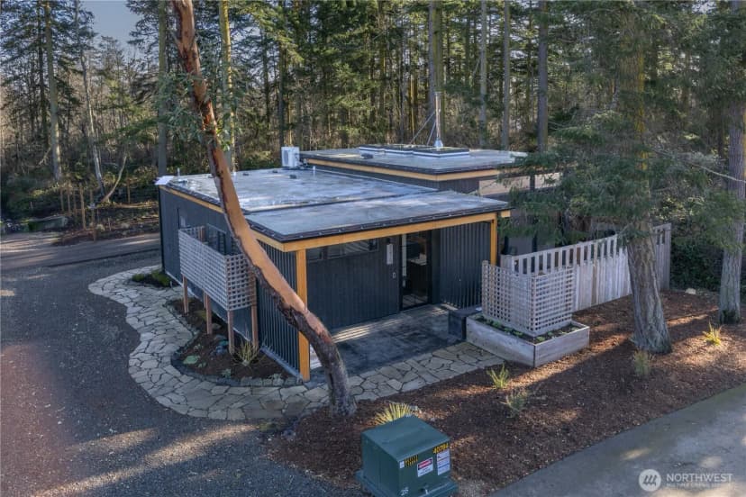 Property photo for 2475 15th Street, Port Townsend photo 4