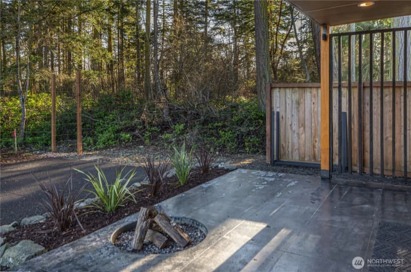 Property photo for 2475 15th Street, Port Townsend photo 20