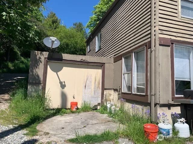 Property photo for 13076 Renton Avenue S, Renton photo 4