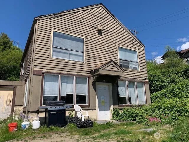 Property photo for 13076 Renton Avenue S, Renton photo 3