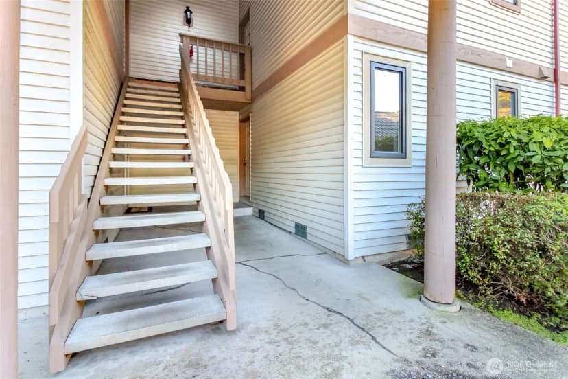 Property photo for 17311 119th Ln Se J#3, Renton photo 28