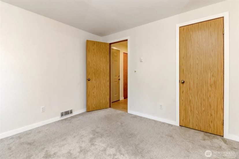 Property photo for 17311 119th Ln Se J#3, Renton photo 23