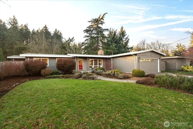 Property photo for 2535 154th Avenue Se, Bellevue
