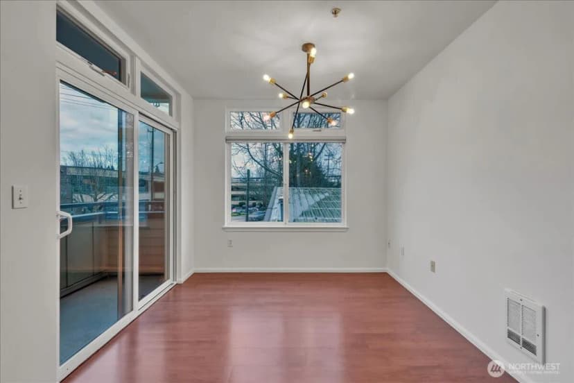 Property photo for 18 Dravus Street #207, Seattle photo 11