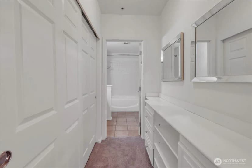 Property photo for 18 Dravus Street #207, Seattle photo 15