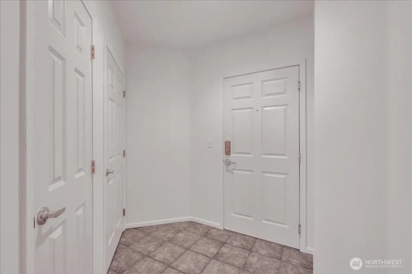 Property photo for 18 Dravus Street #207, Seattle photo 31
