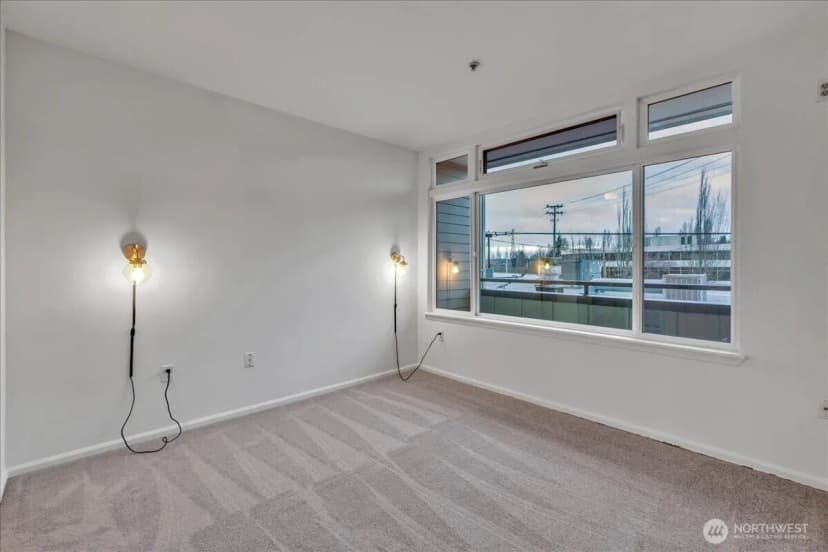 Property photo for 18 Dravus Street #207, Seattle photo 13