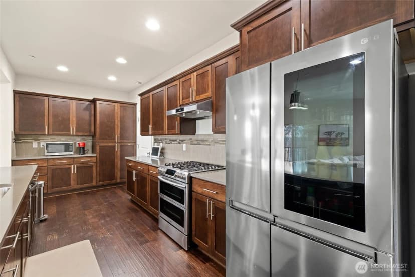 Property photo for 21056 S 37th Ct S #9, Sea Tac photo 18