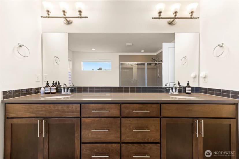 Property photo for 21056 S 37th Ct S #9, Sea Tac photo 22