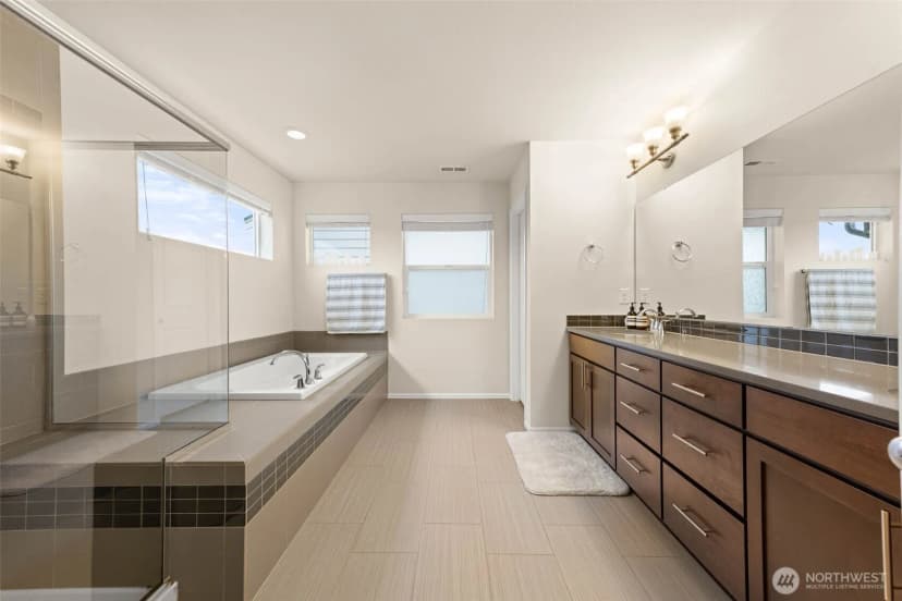 Property photo for 21056 S 37th Ct S #9, Sea Tac photo 21