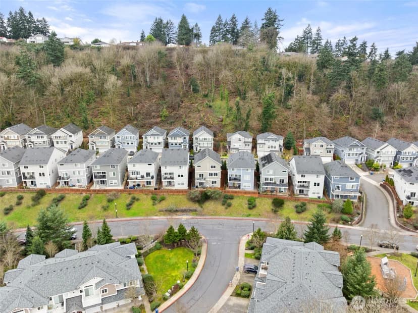 Property photo for 21056 S 37th Ct S #9, Sea Tac photo 40