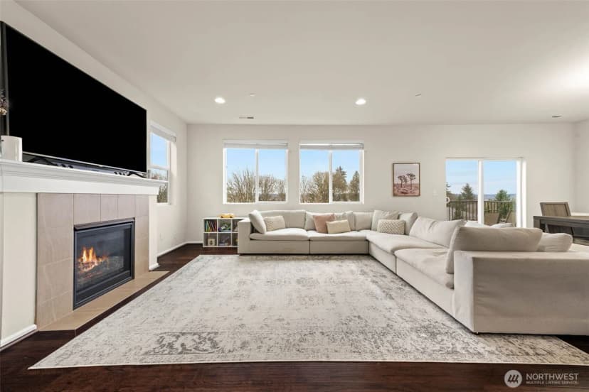 Property photo for 21056 S 37th Ct S #9, Sea Tac photo 6