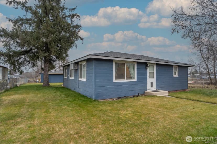Property photo for 212 E 6th Avenue, Warden photo 3