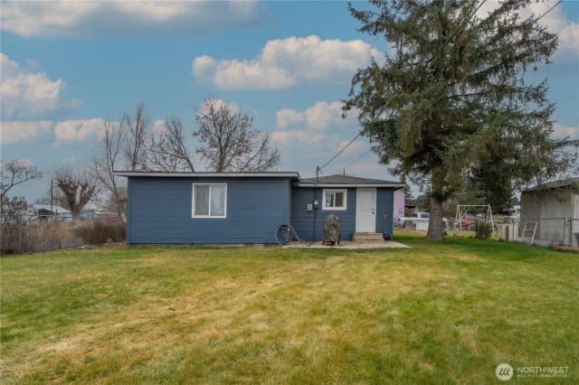 Property photo for 212 E 6th Avenue, Warden photo 4