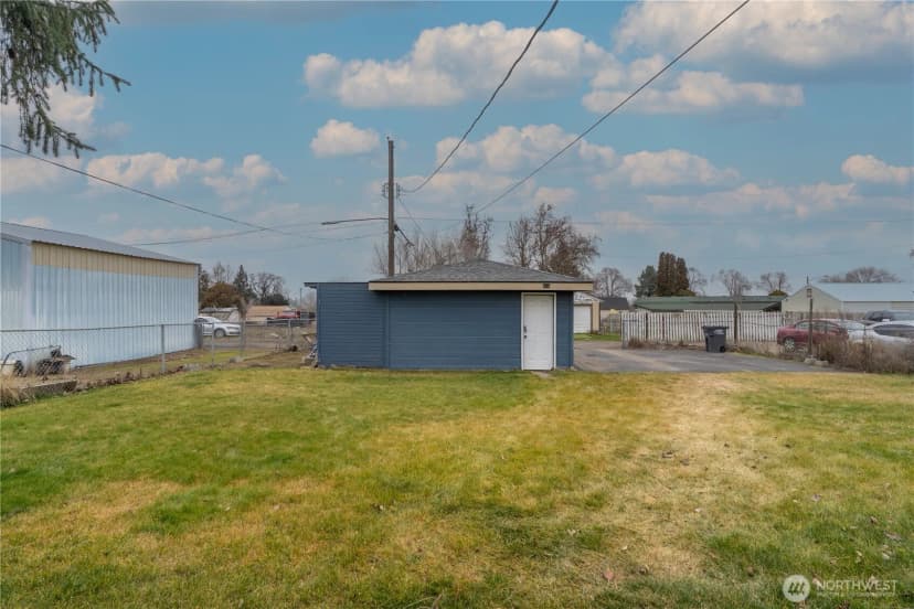 Property photo for 212 E 6th Avenue, Warden photo 7
