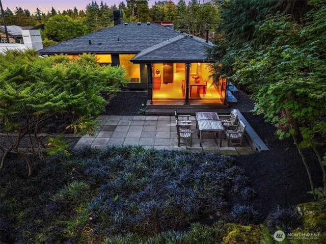 Property photo for 1207 26th Avenue E, Seattle