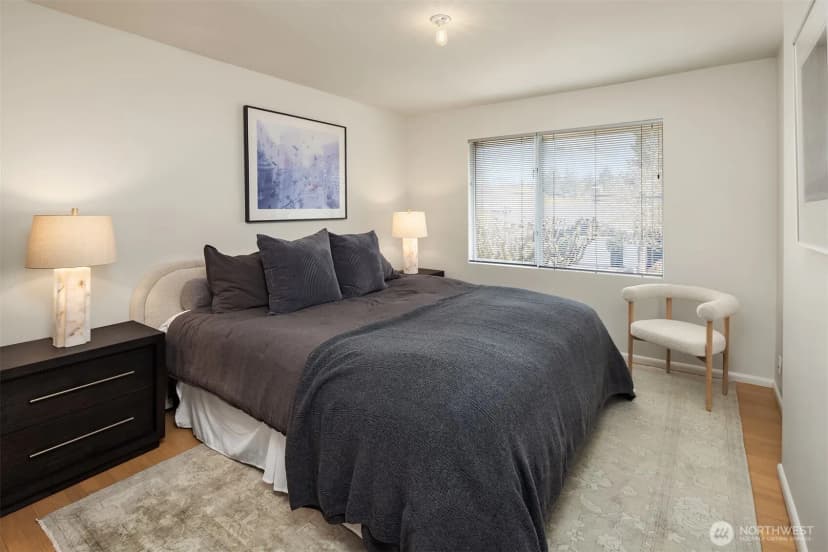 Property photo for 1207 26th Avenue E, Seattle photo 8