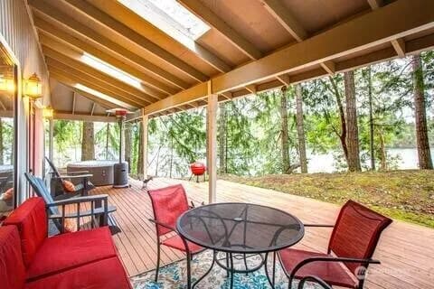 Property photo for 17812 Clear Lake Boulevard Se #se, Yelm photo 6