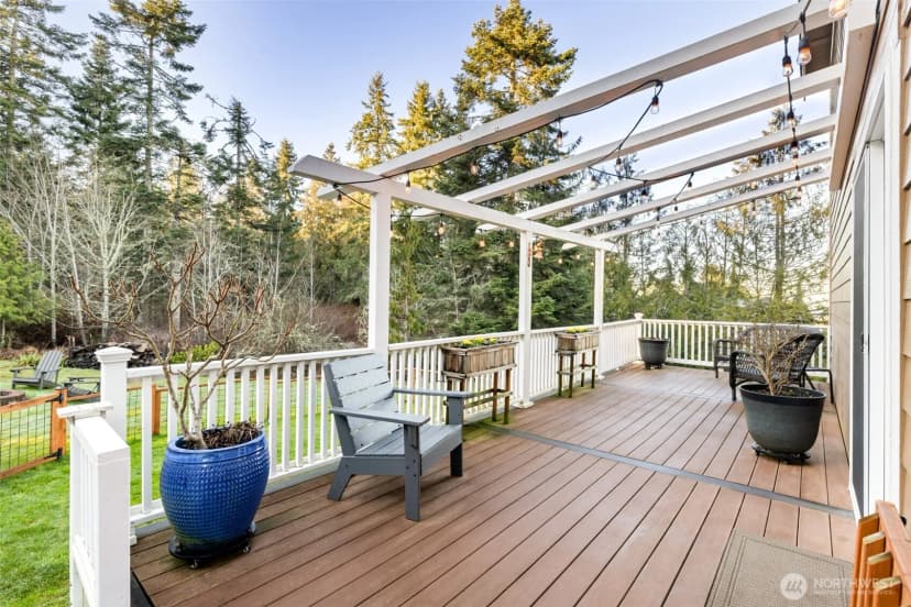 Property photo for 1063 Tamarack Lane, Port Angeles photo 21