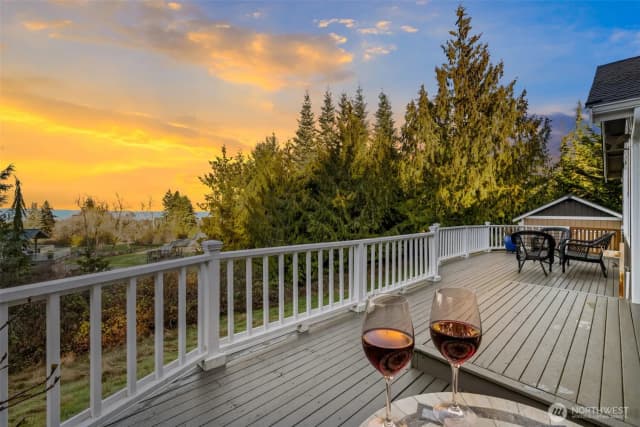 Property photo for 1063 Tamarack Lane, Port Angeles