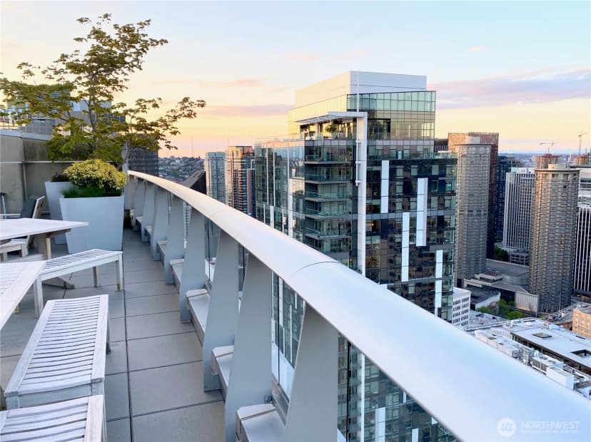 Property photo for 1521 2nd Avenue #1001, Seattle photo 29